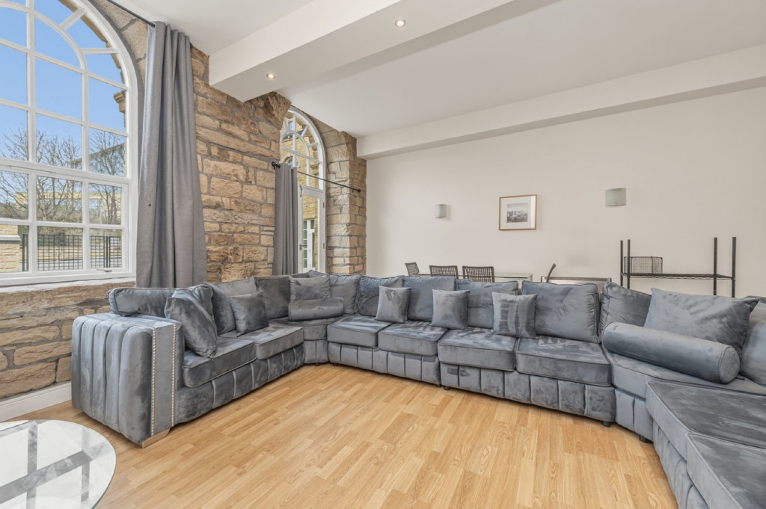 2 bedroom Flat for Sale Firth Street, Huddersfield