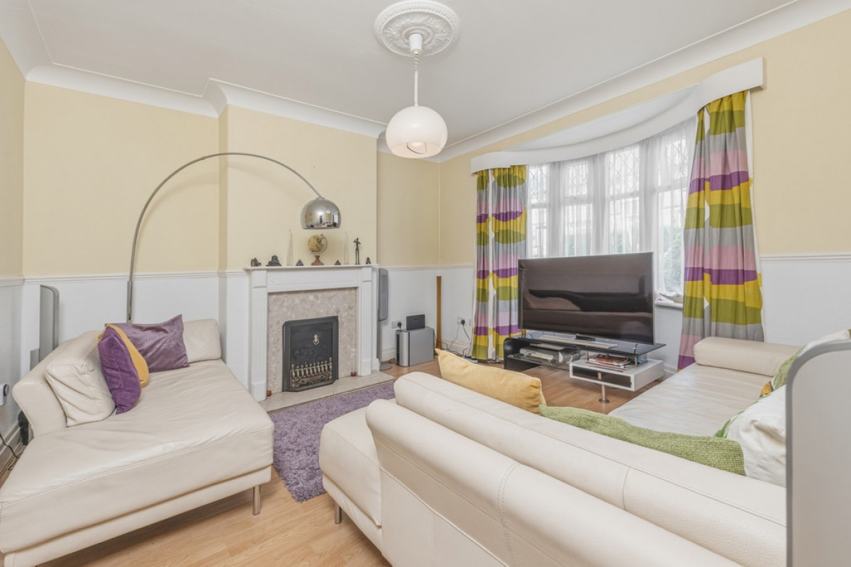 George Avenue, Birkby