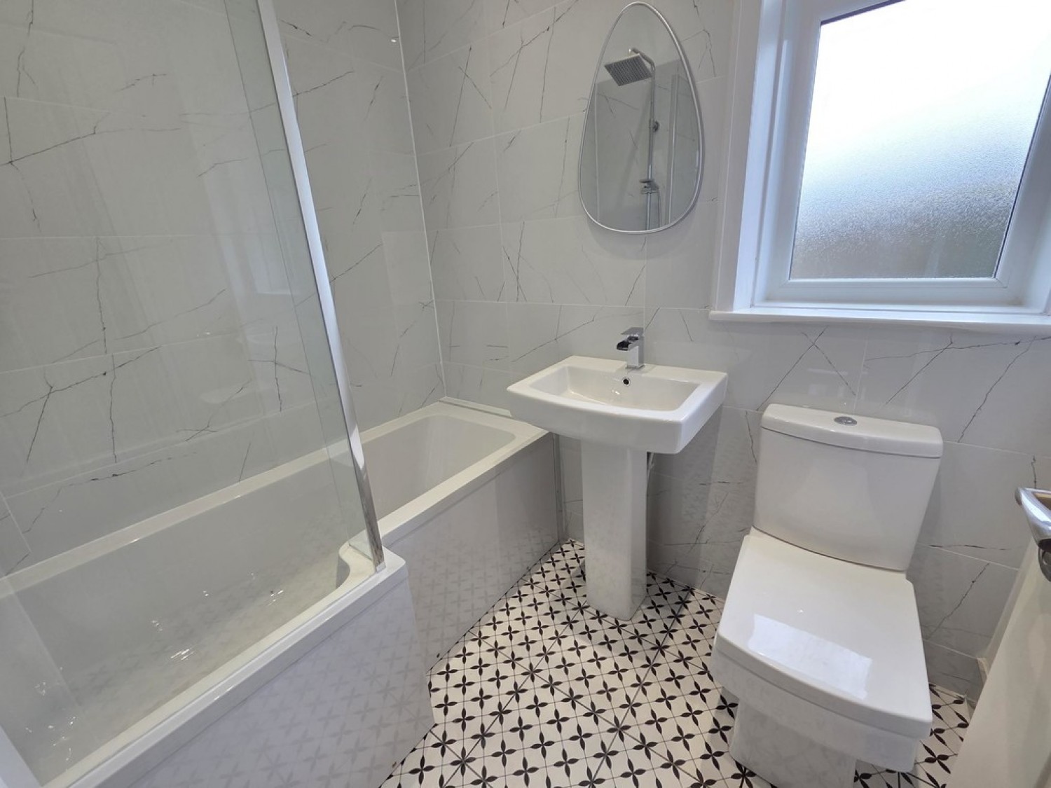 3 bedroom House for Letting Causeway Side, Linthwaite