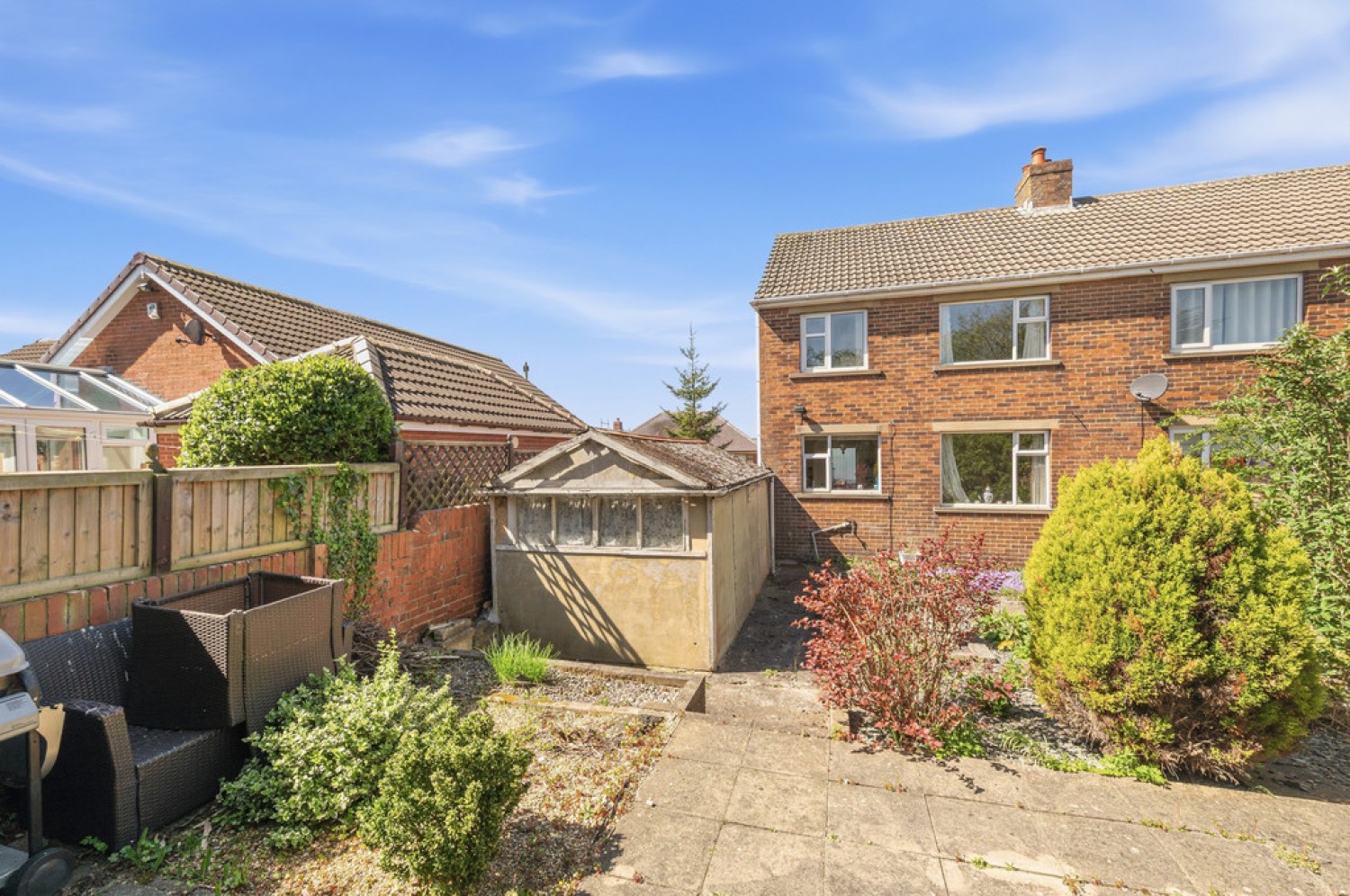 3 bedroom House for Sale Turnshaws Avenue, Kirkburton