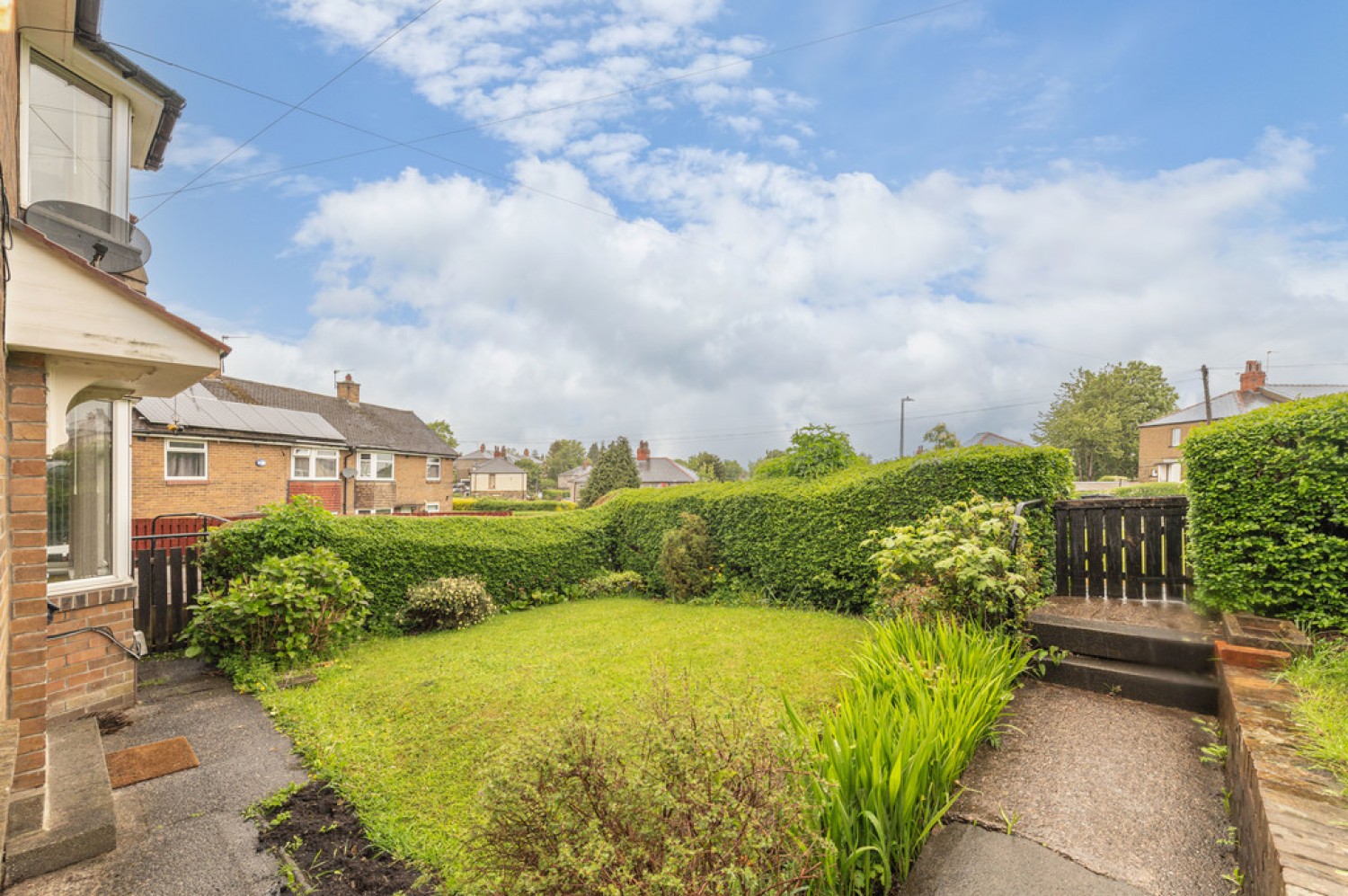 3 bedroom House for Sale Sandene Avenue, Huddersfield
