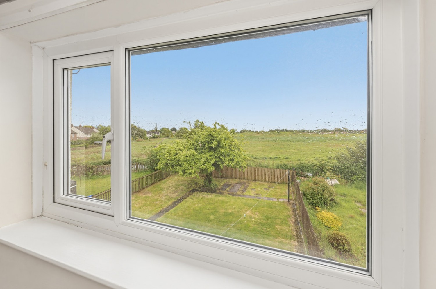3 bedroom House for Sale Sandene Avenue, Crosland Moor