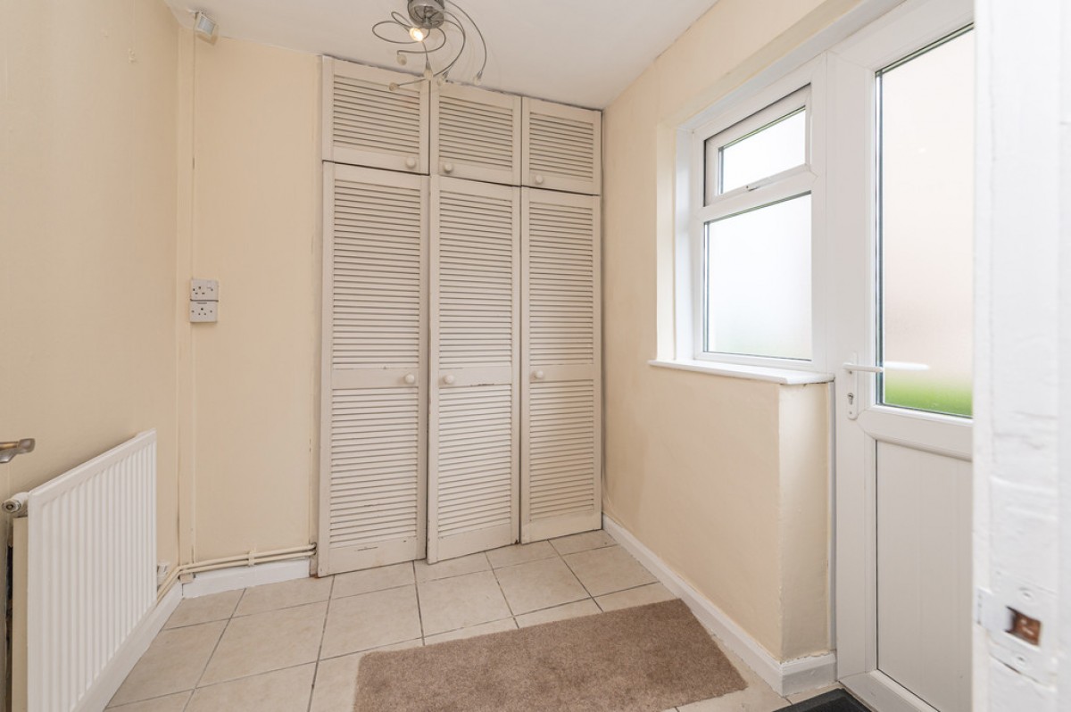 Sandene Avenue, Crosland Moor