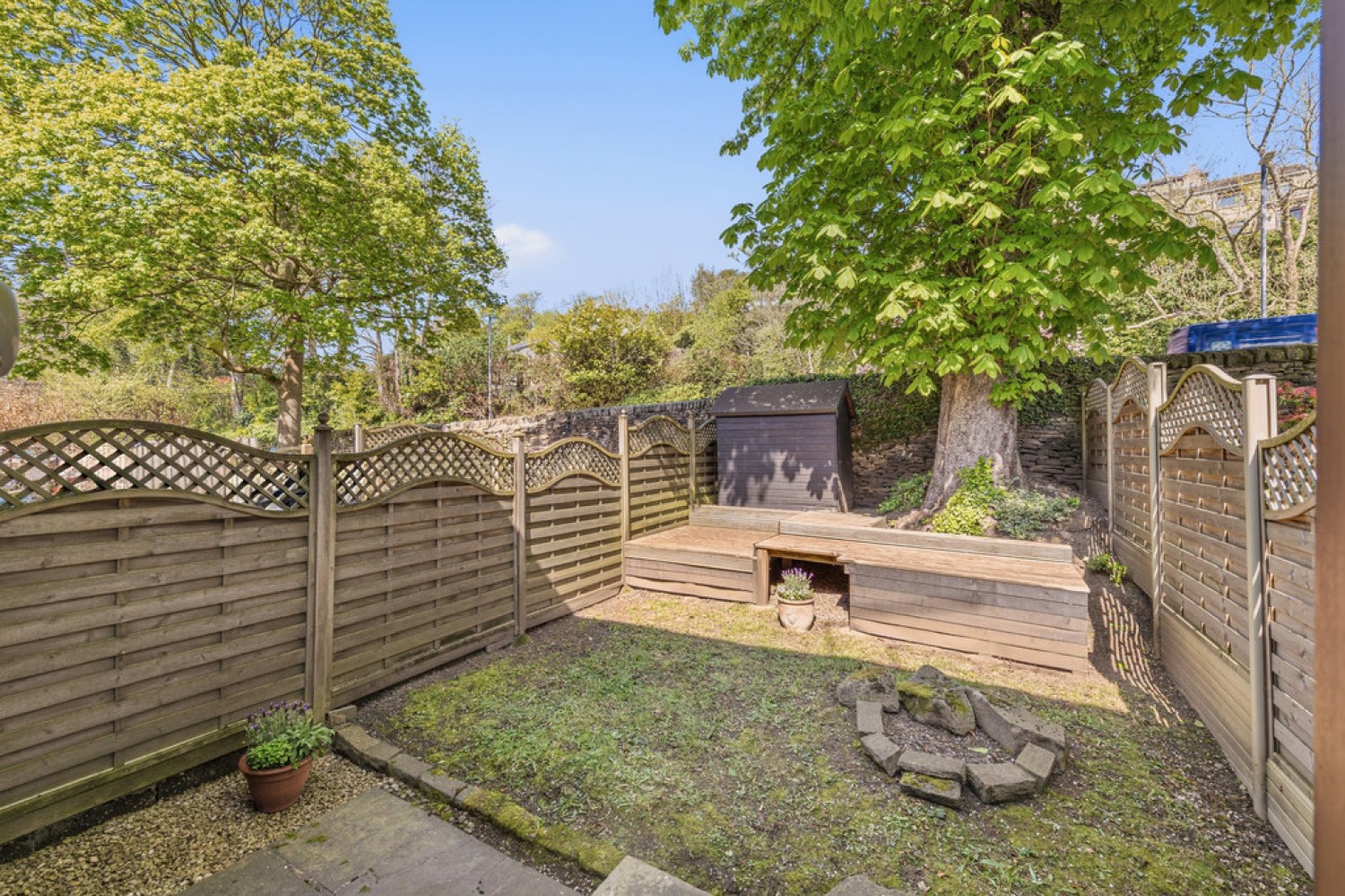 3 bedroom House for Sale Springfield Lane, Kirkburton