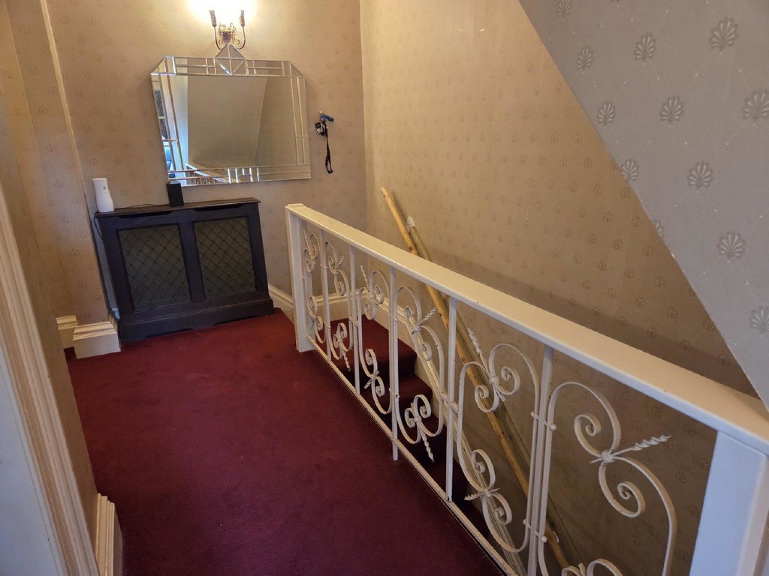 2 bedroom Flat for Letting Heaton Road, Huddersfield