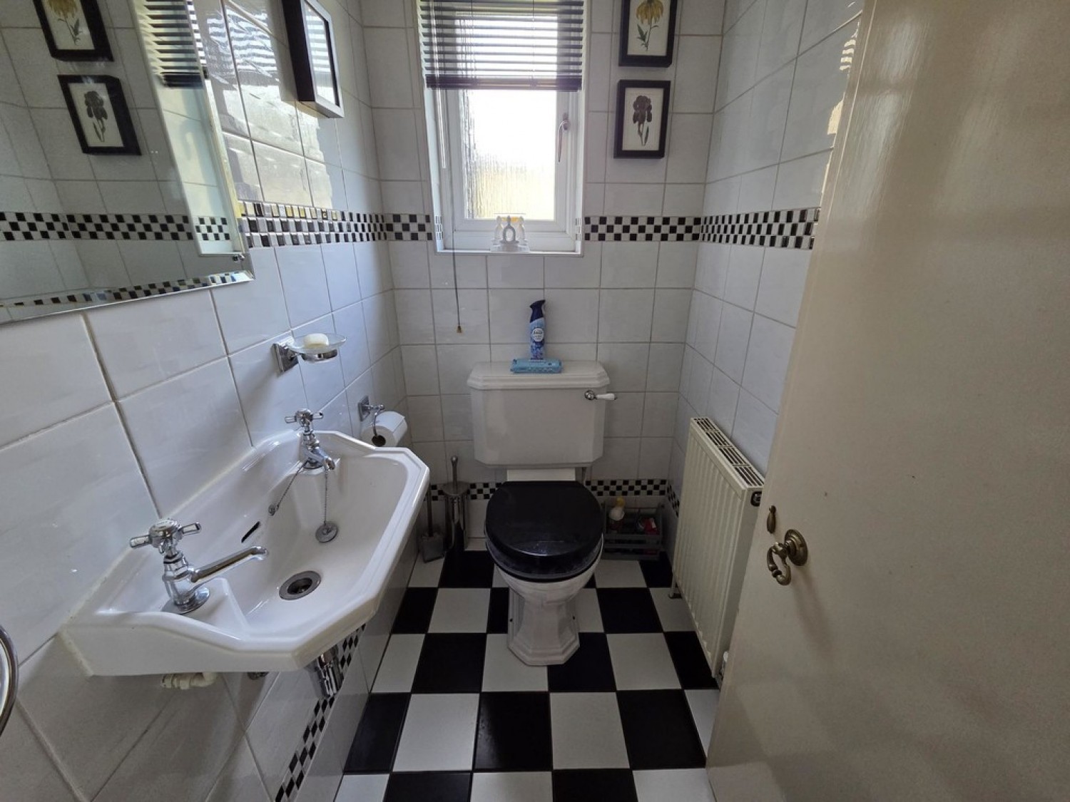 2 bedroom Flat for Letting Heaton Road, Huddersfield