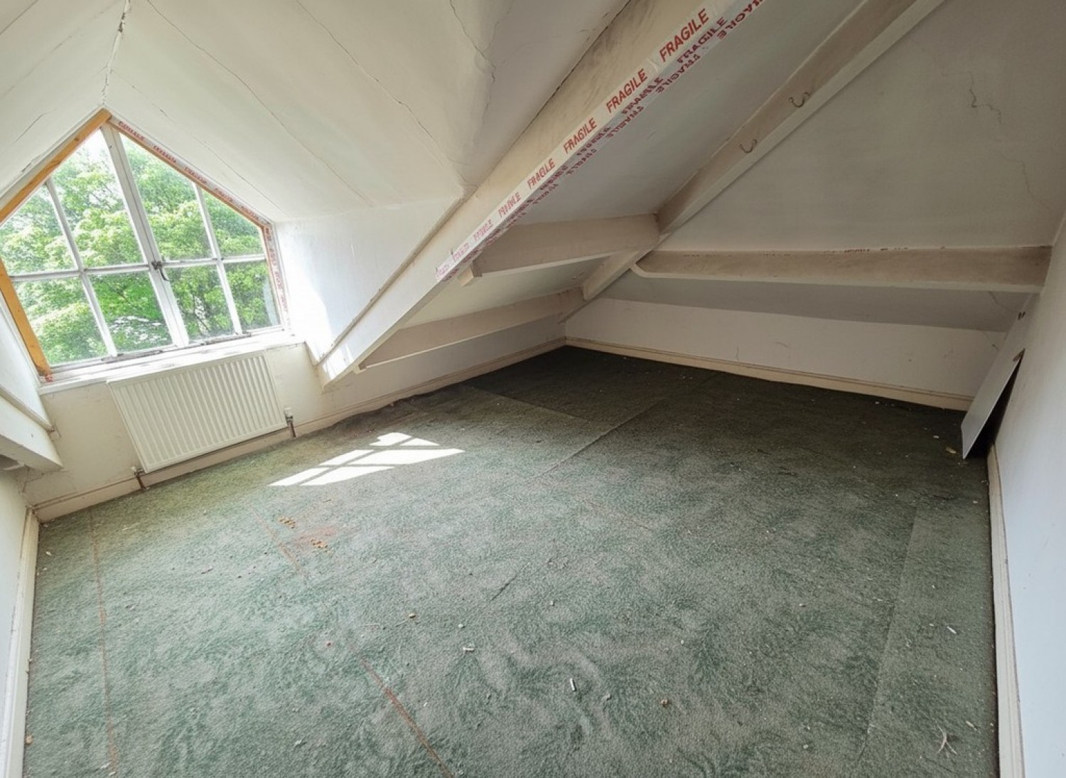 2 bedroom Flat for Letting Heaton Road, Huddersfield