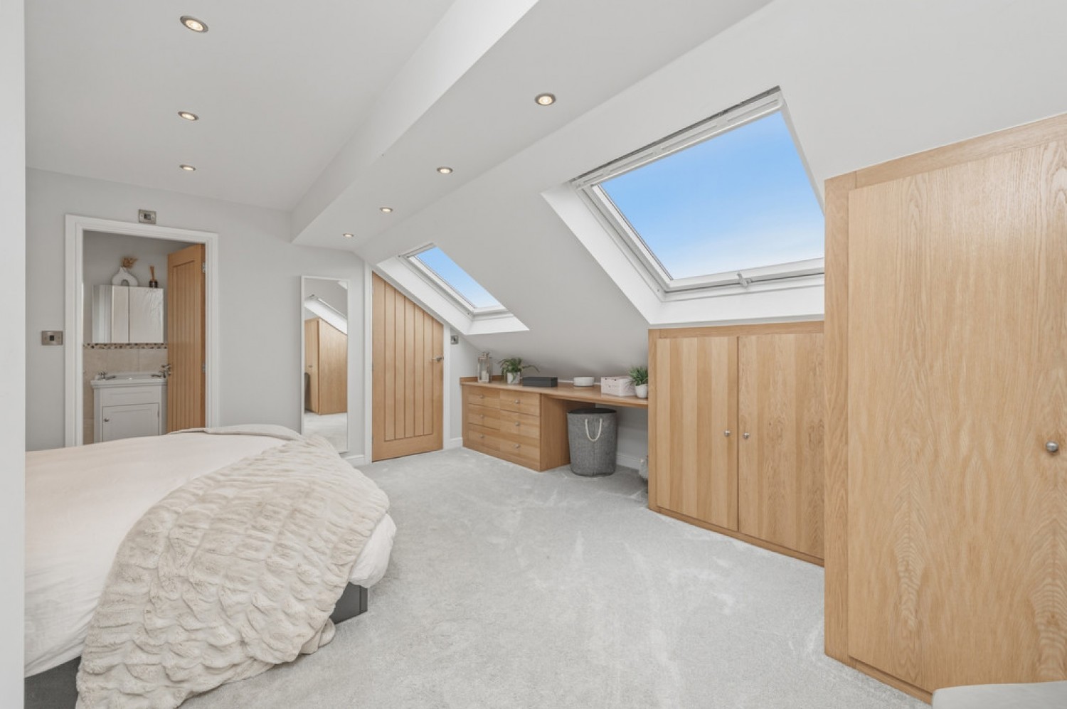 5 bedroom House for Sale Radcliffe Road, Golcar