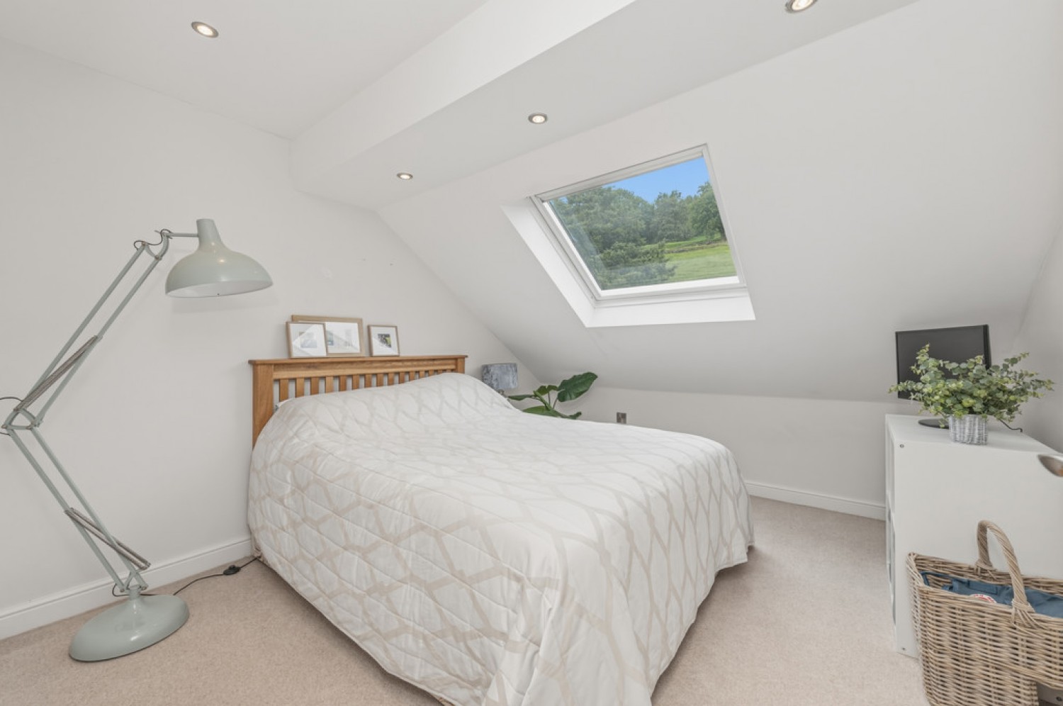 5 bedroom House for Sale Radcliffe Road, Golcar