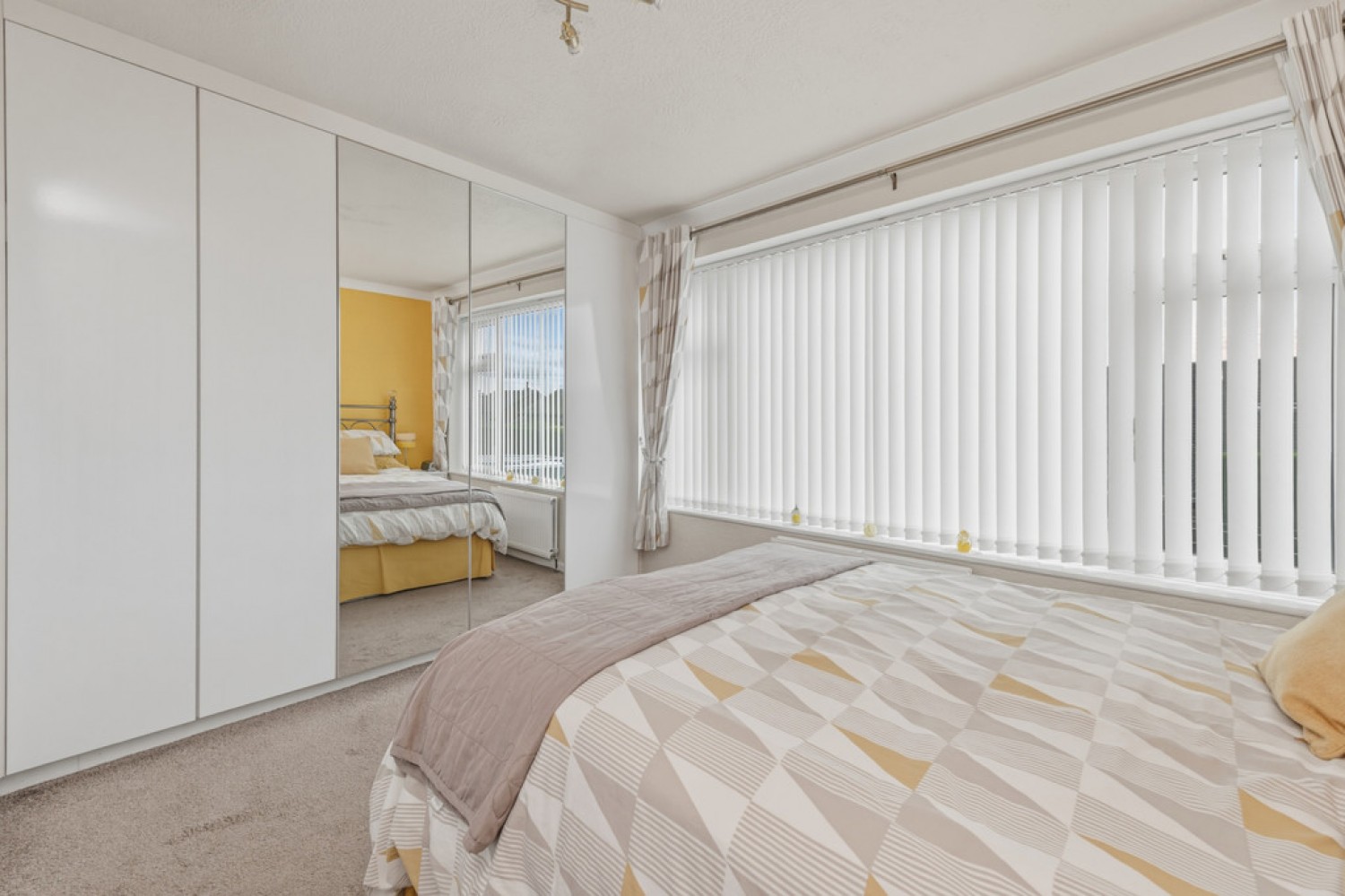 3 bedroom Bungalow for Sale Manor Park Way, Lepton