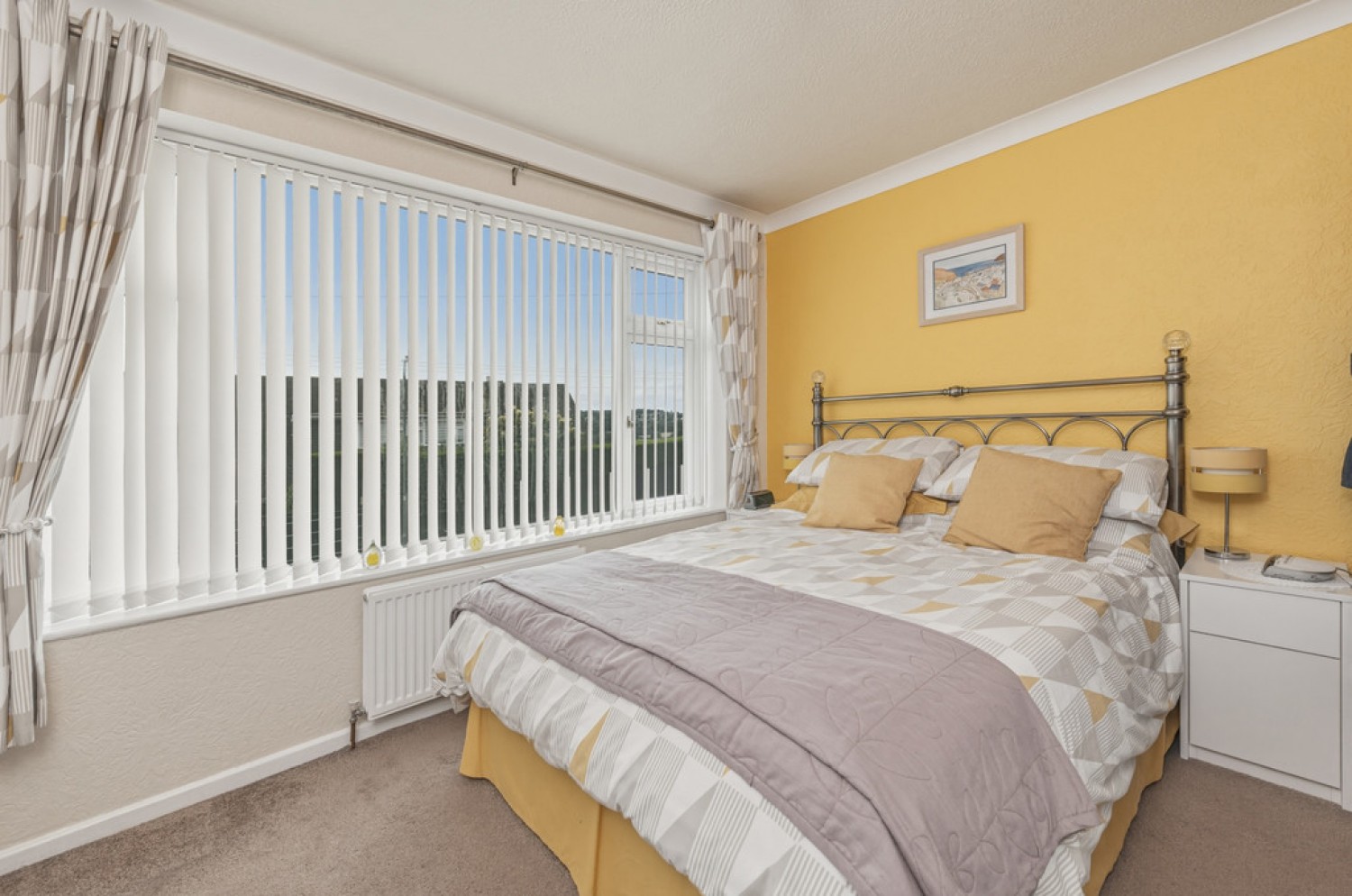 3 bedroom Bungalow for Sale Manor Park Way, Lepton