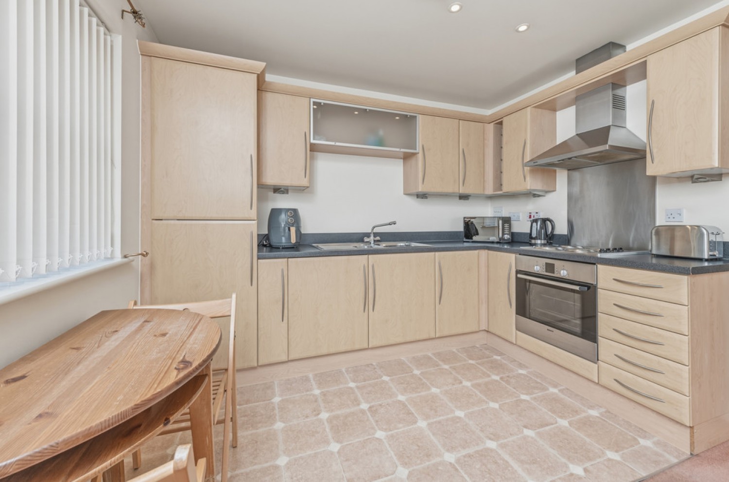 2 bedroom Flat for Sale Yarn Court, Winding Rise