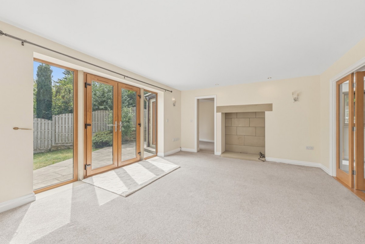 Yew Tree Road, Shepley