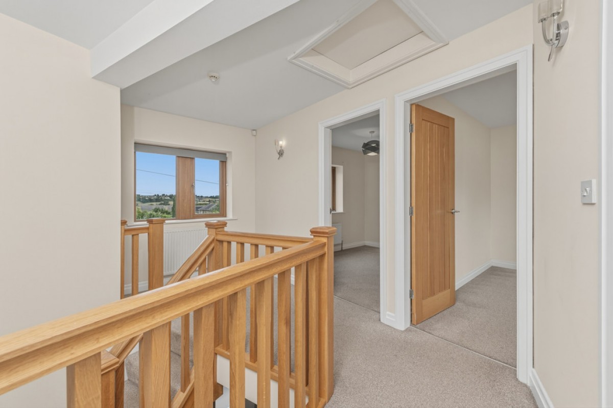 Yew Tree Road, Shepley