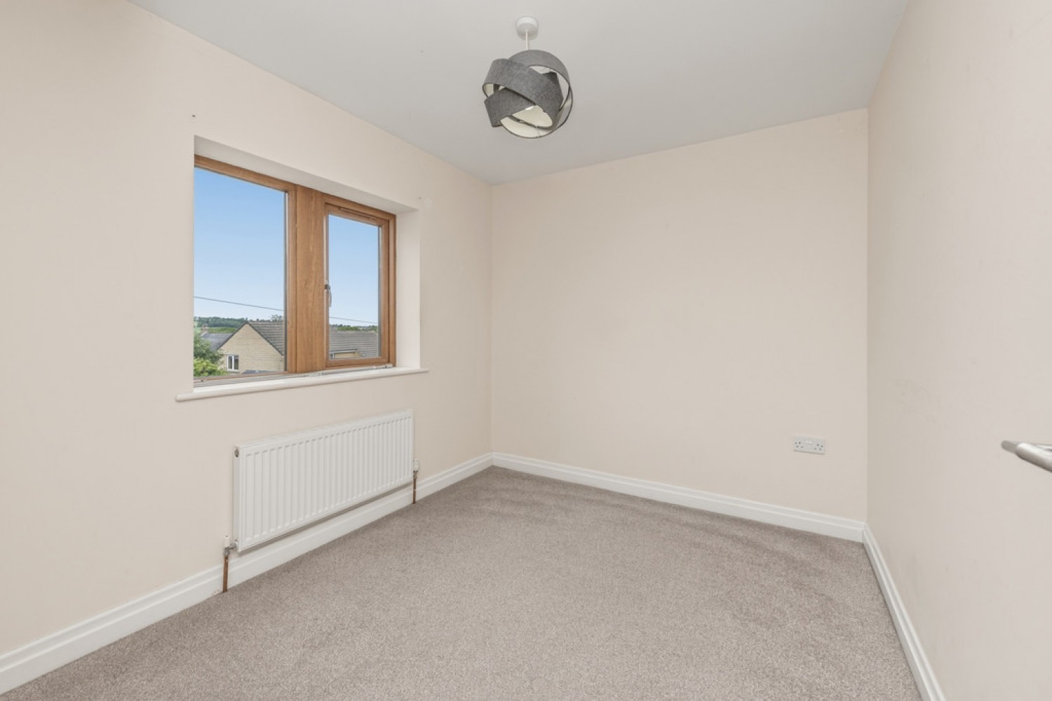 5 bedroom House for Sale Yew Tree Road, Shepley