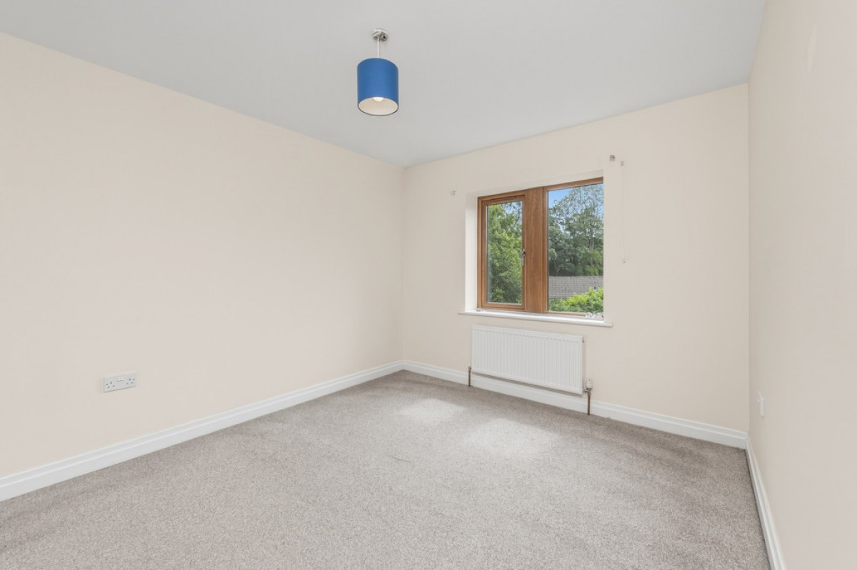 Yew Tree Road, Shepley