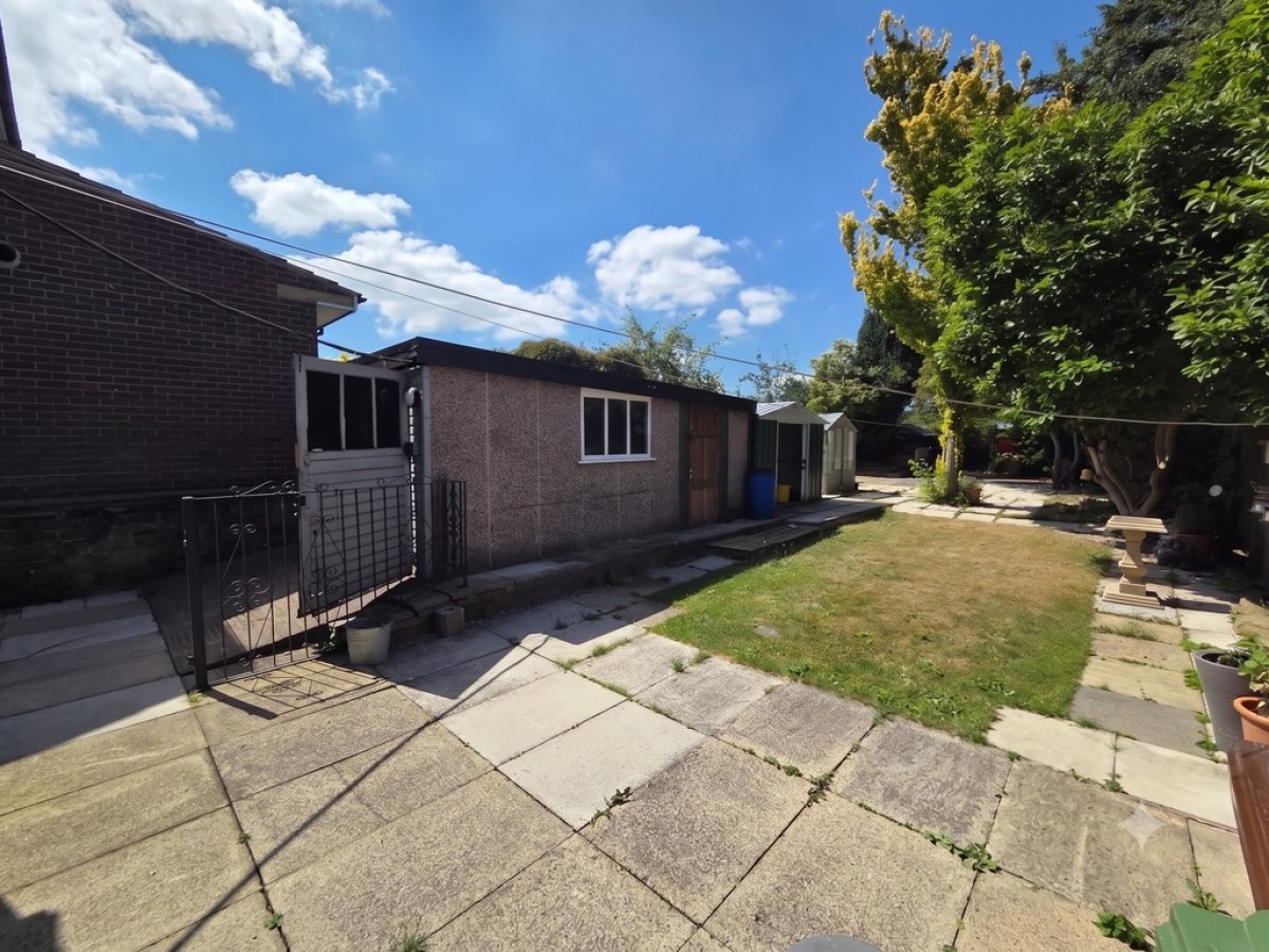 Marten Drive, Netherton