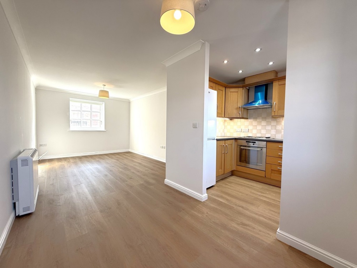 2 bedroom Flat for Letting Albany Gardens, Hythe