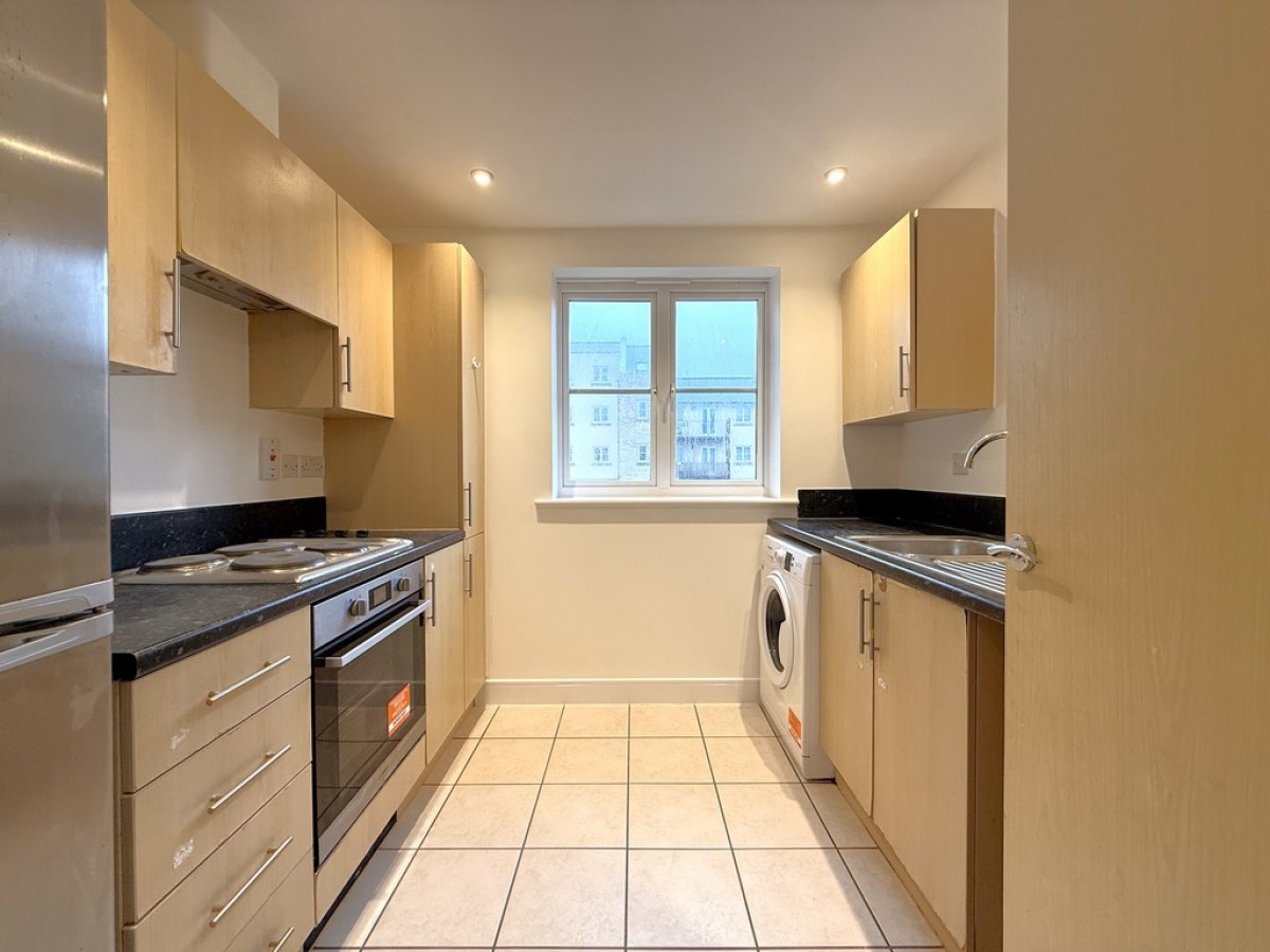 Woods Court, Propelair Way