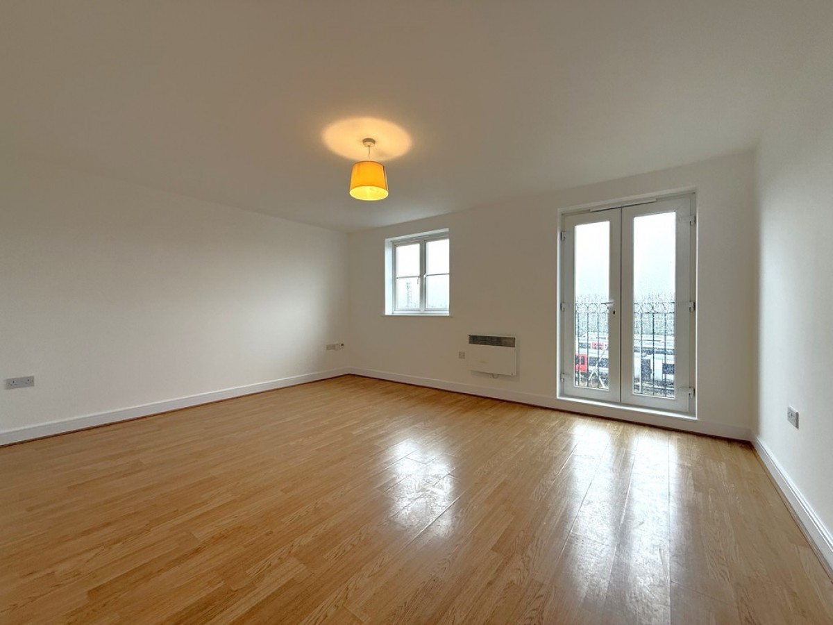 Woods Court, Propelair Way