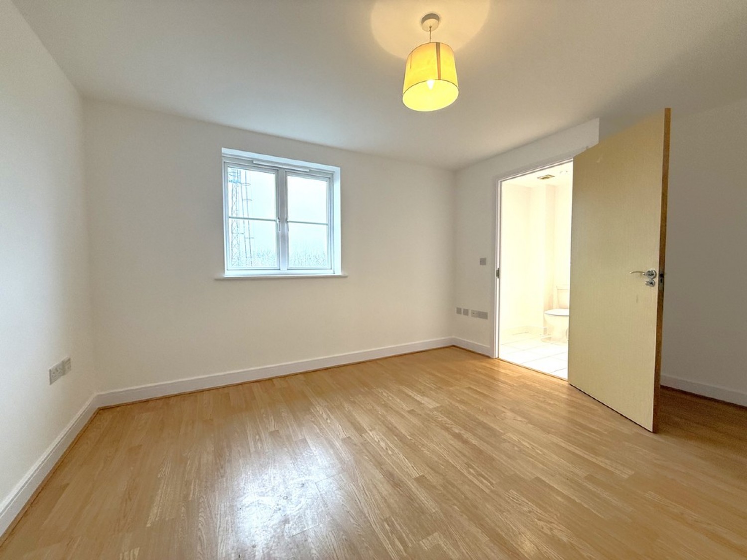 2 bedroom Flat for Letting Woods Court, Propelair Way