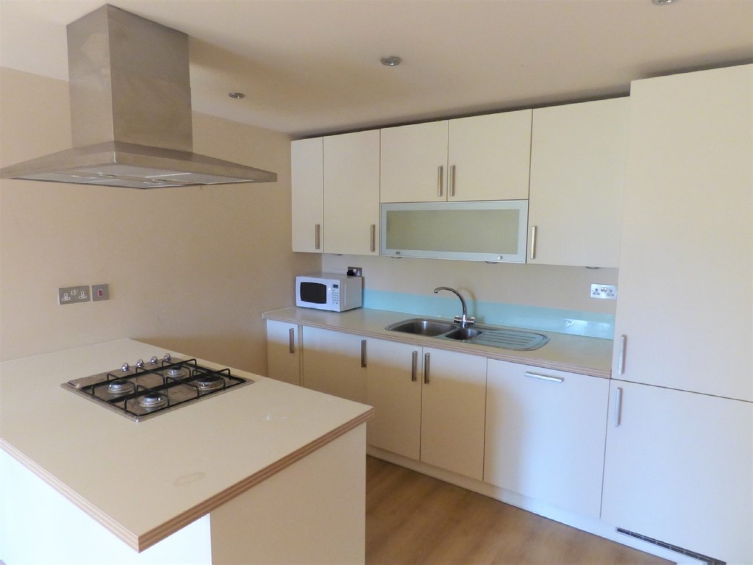 1 bedroom Flat in Grosvenor Place, East Street, CO1 2ZD