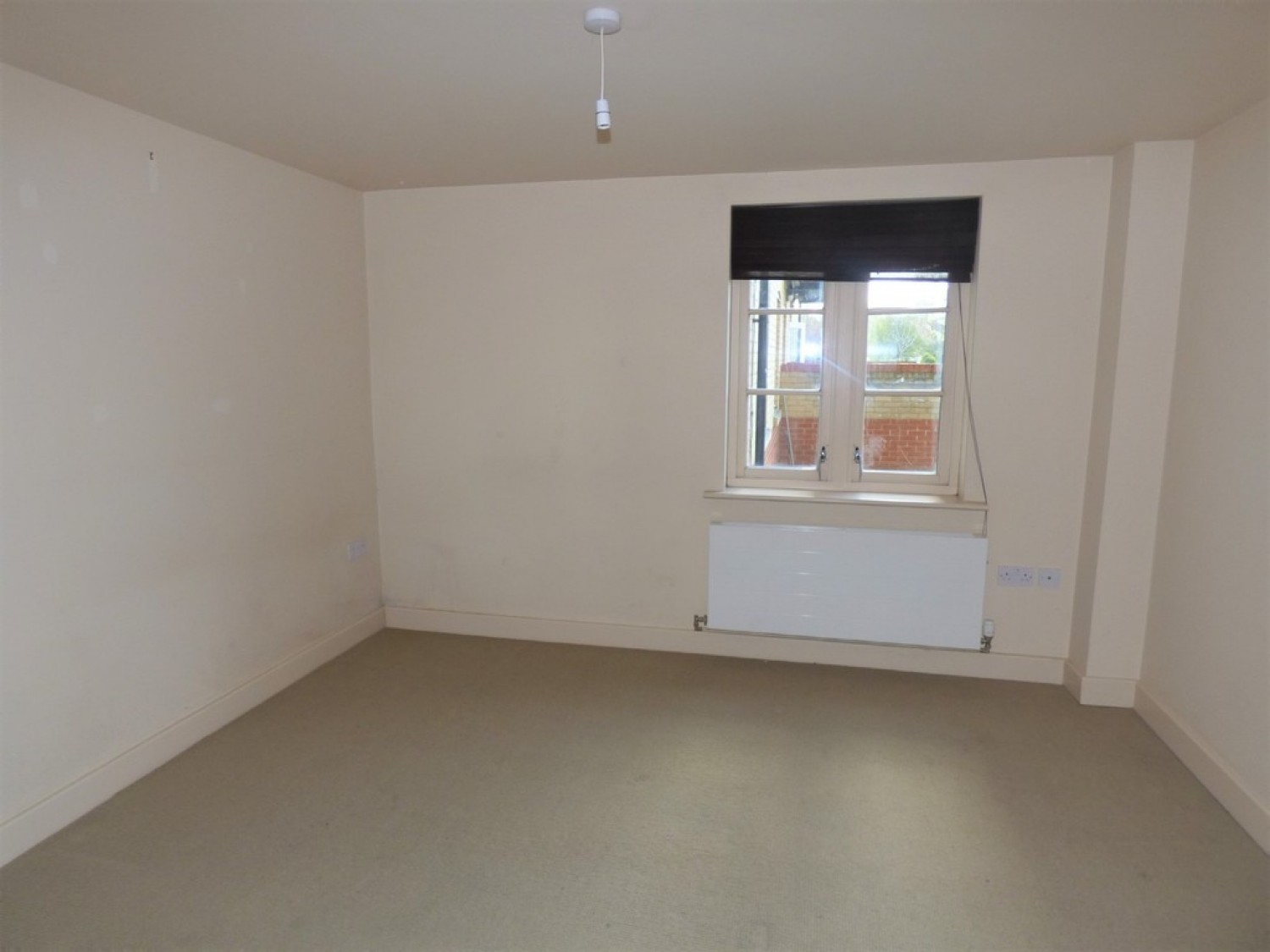 1 bedroom Flat in Grosvenor Place, East Street, CO1 2ZD