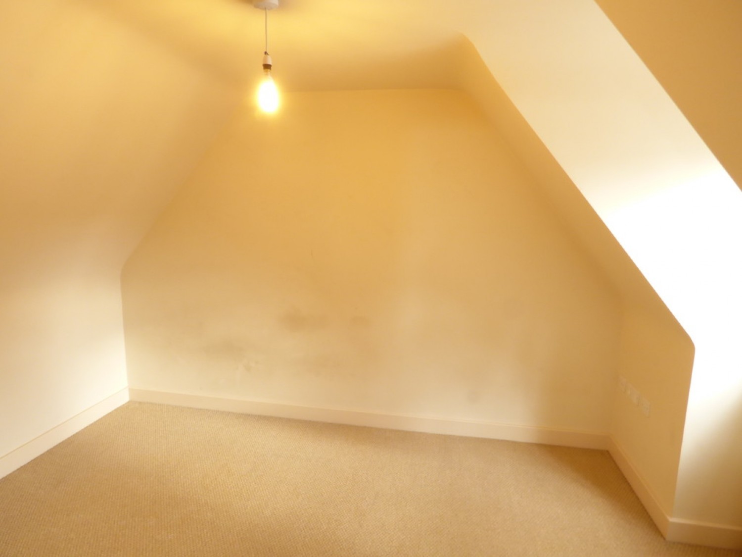 3 bedroom House for Letting Marriages Yard, East Street