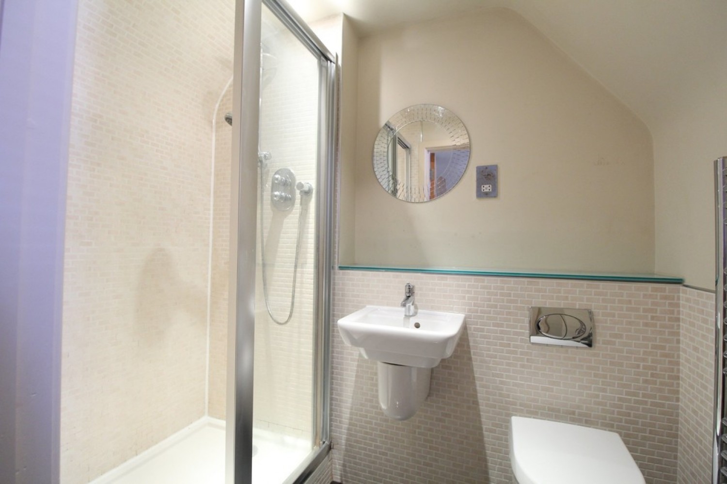 3 bedroom House for Letting Marriages Yard, East Street