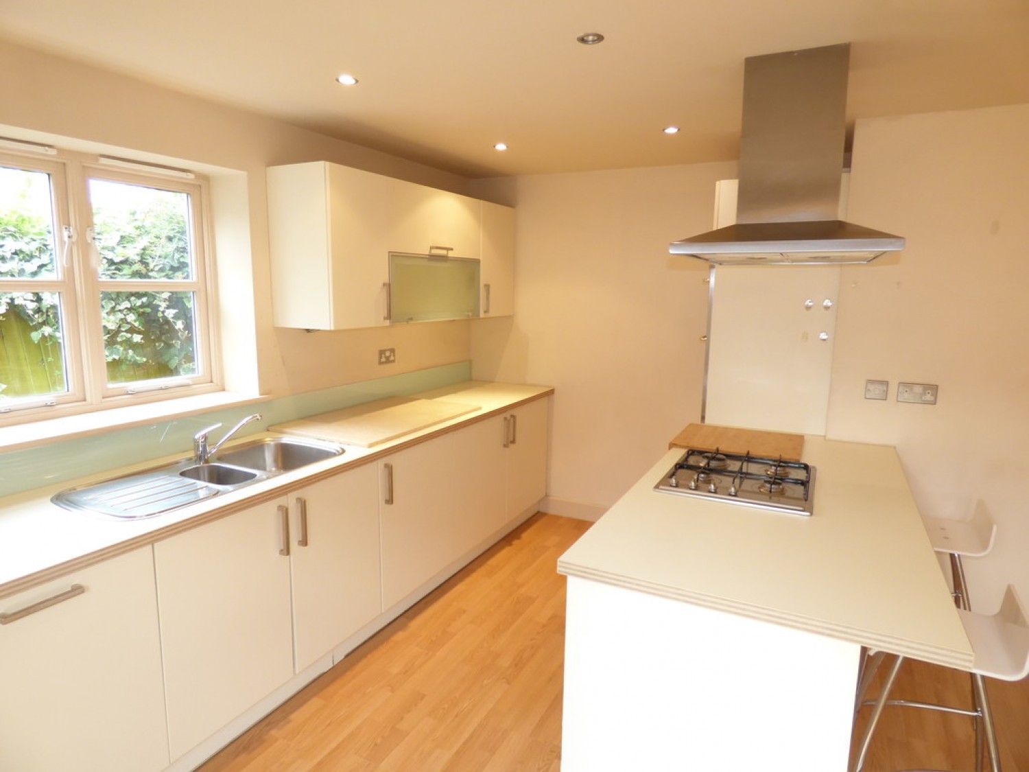 3 bedroom House for Letting Marriages Yard, East Street