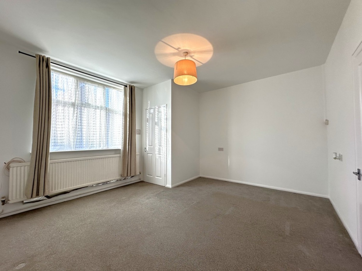 1 bedroom Bungalow in Military Road, Colchester