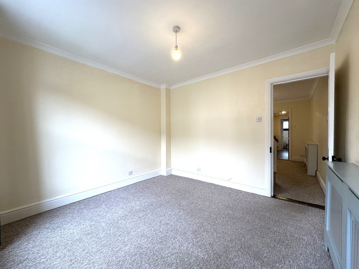 3 bedroom House in Fairfax Road, Town Centre