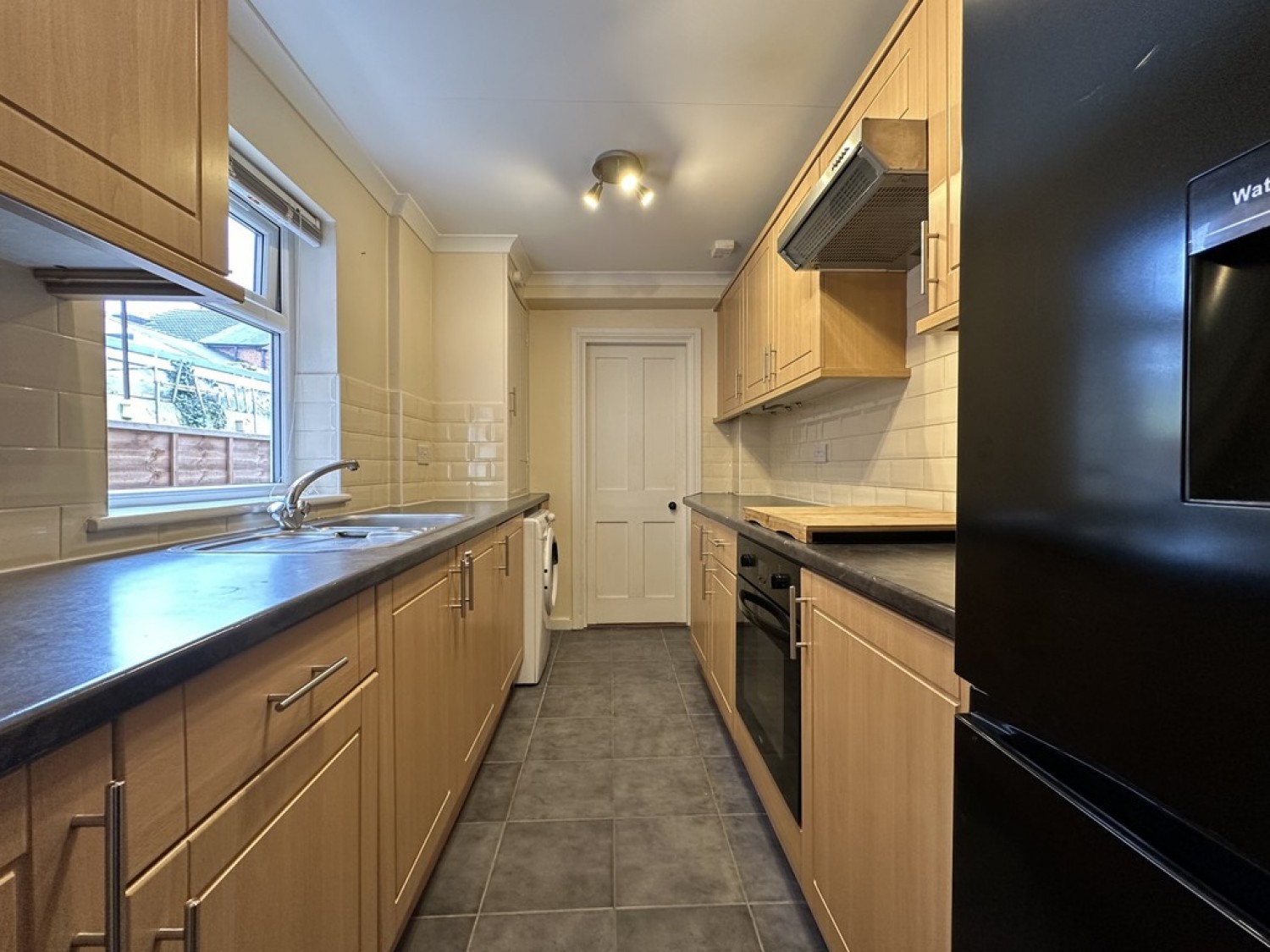 3 bedroom House in Fairfax Road, Town Centre