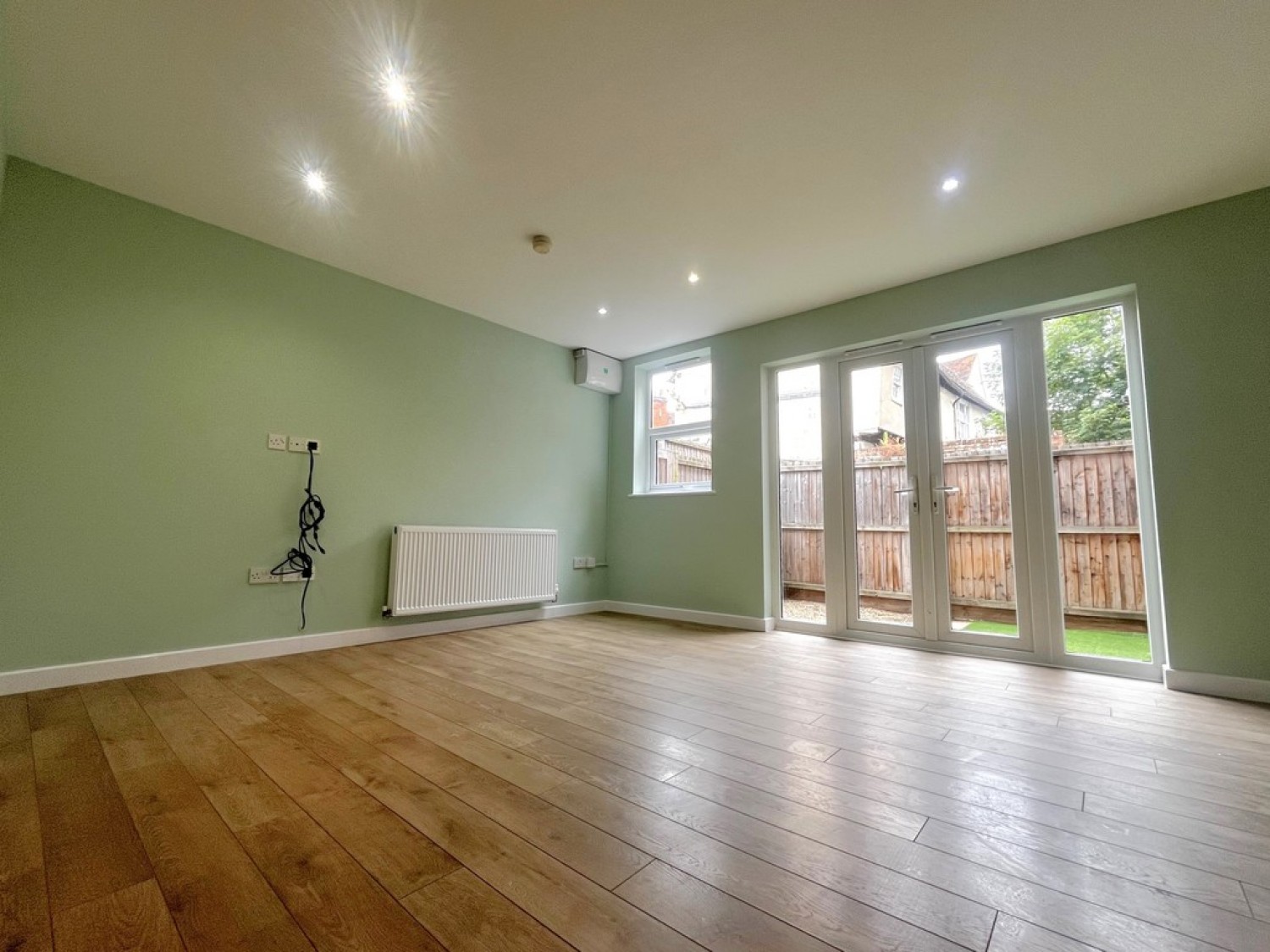 2 bedroom Flat for Letting Northgate Street, Town Centre