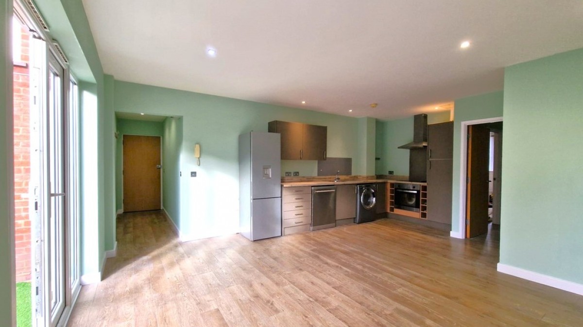 Northgate Street, Town Centre