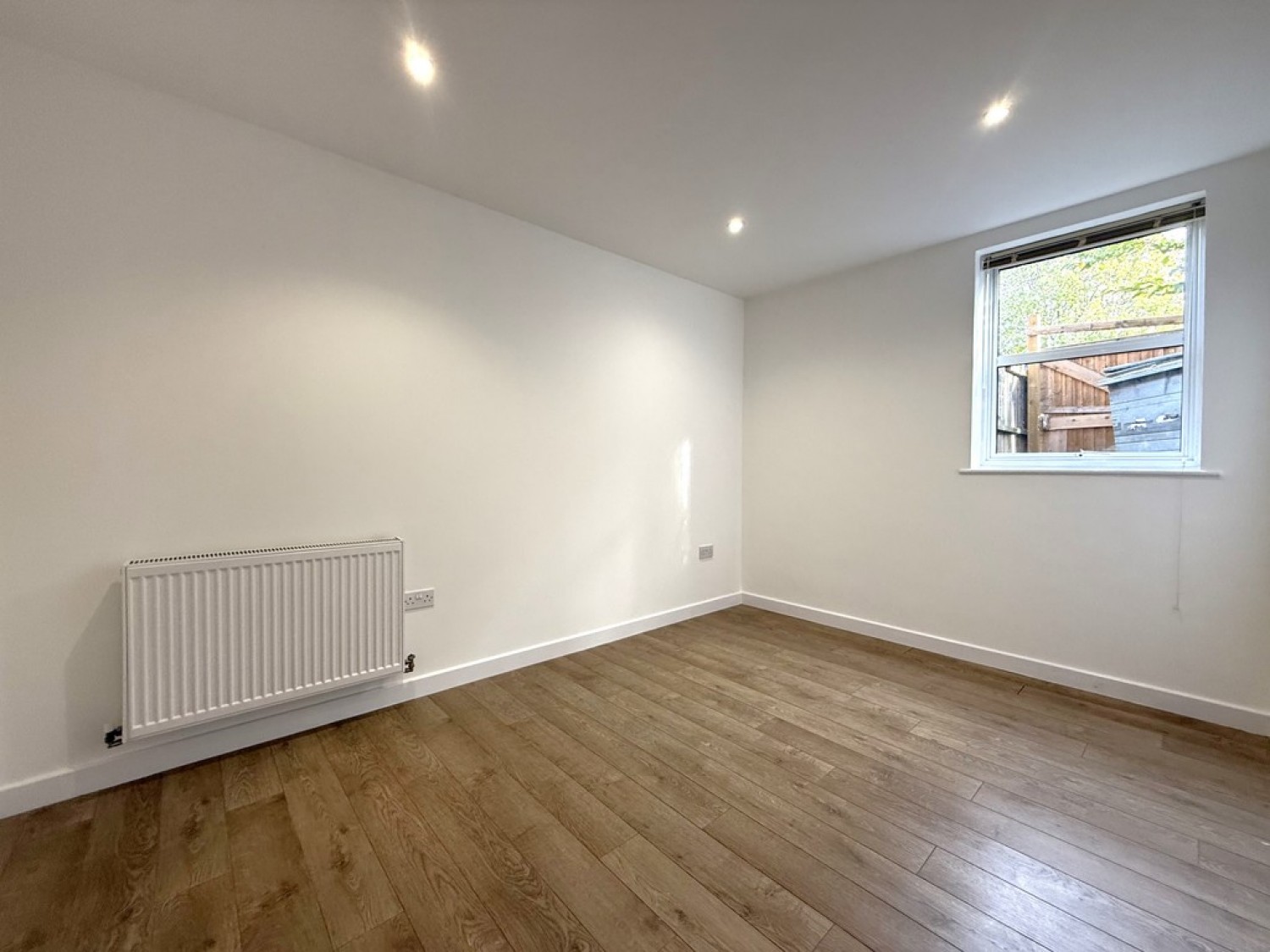 2 bedroom Flat for Letting Northgate Street, Town Centre