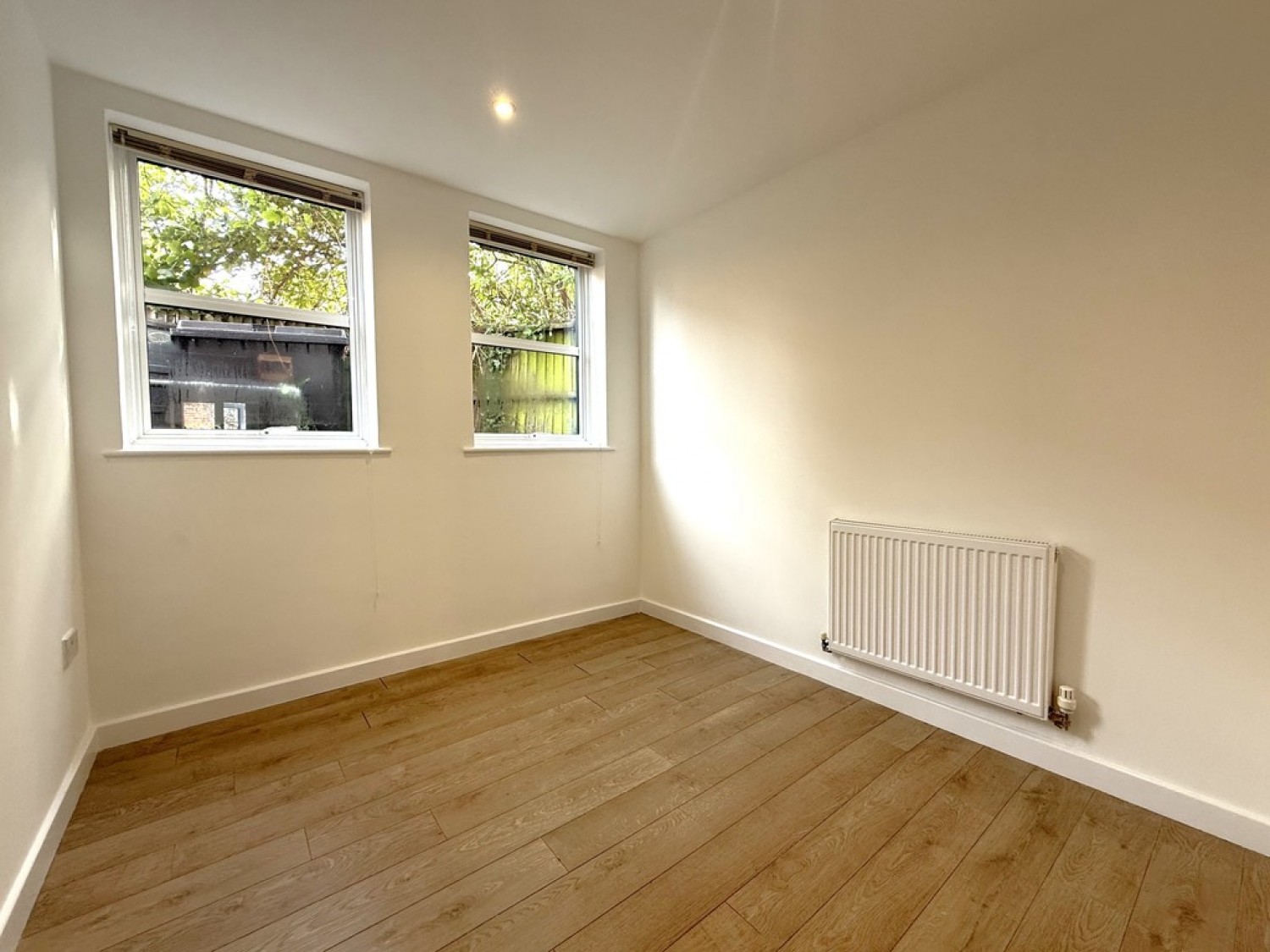 2 bedroom Flat for Letting Northgate Street, Town Centre