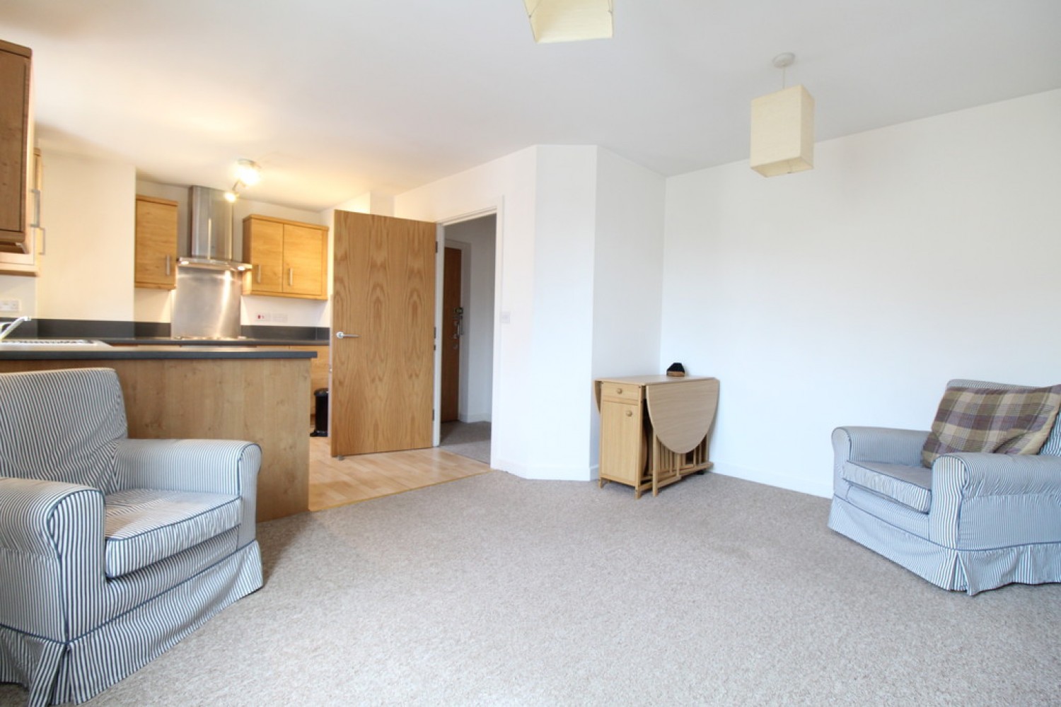 2 bedroom Flat for Letting Mortimer Gardens, Highwoods