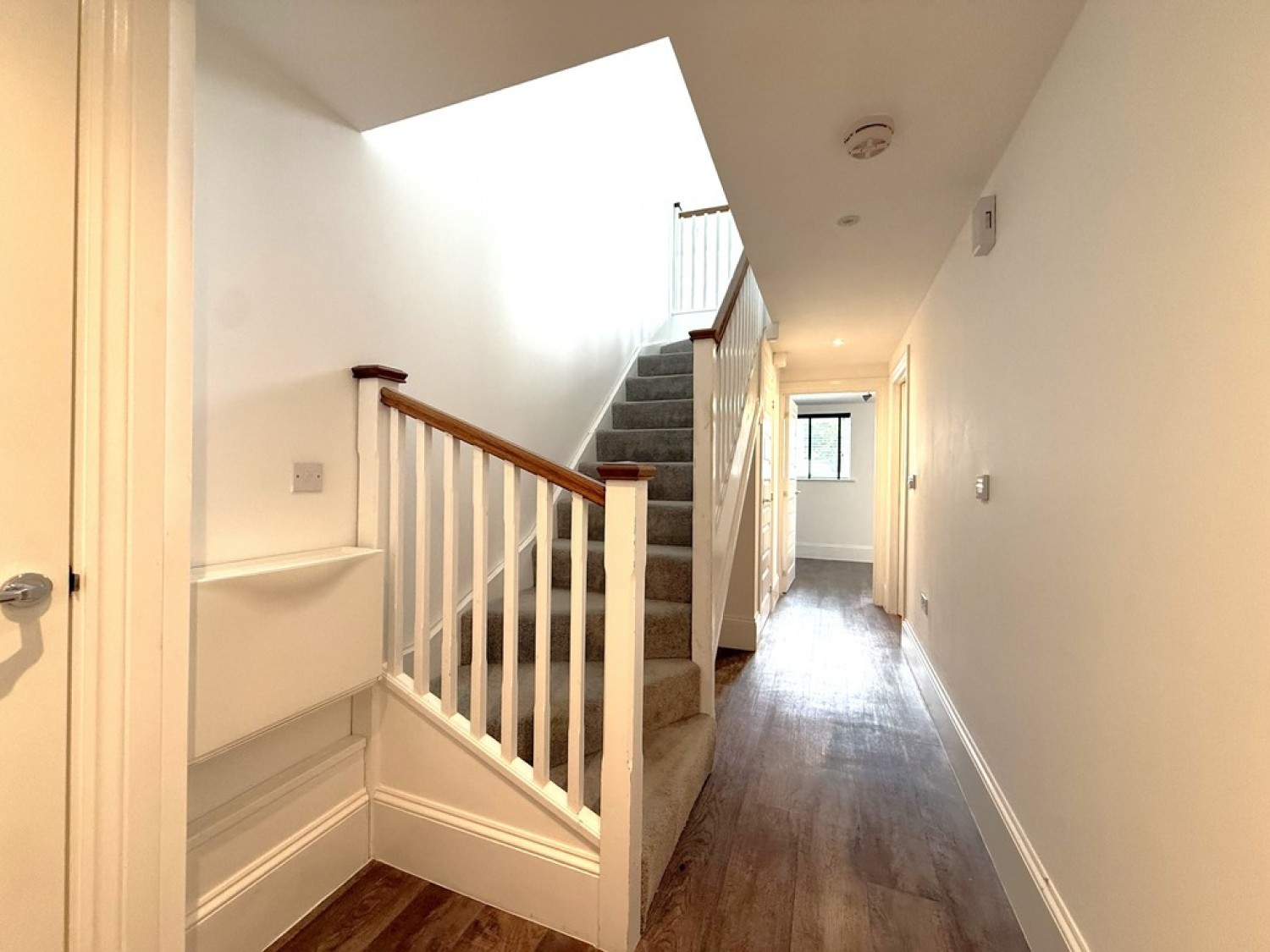 2 bedroom House for Letting Emperor Road, Town Centre