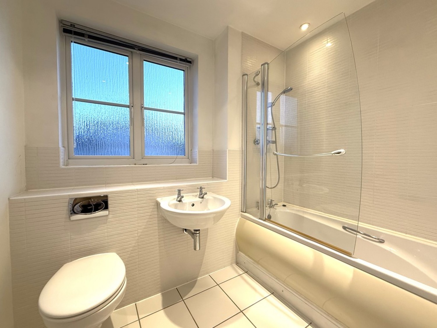 Propelair Way, North Station