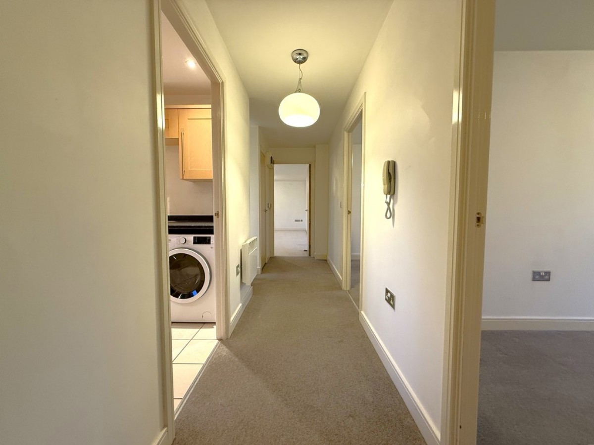 Propelair Way, North Station