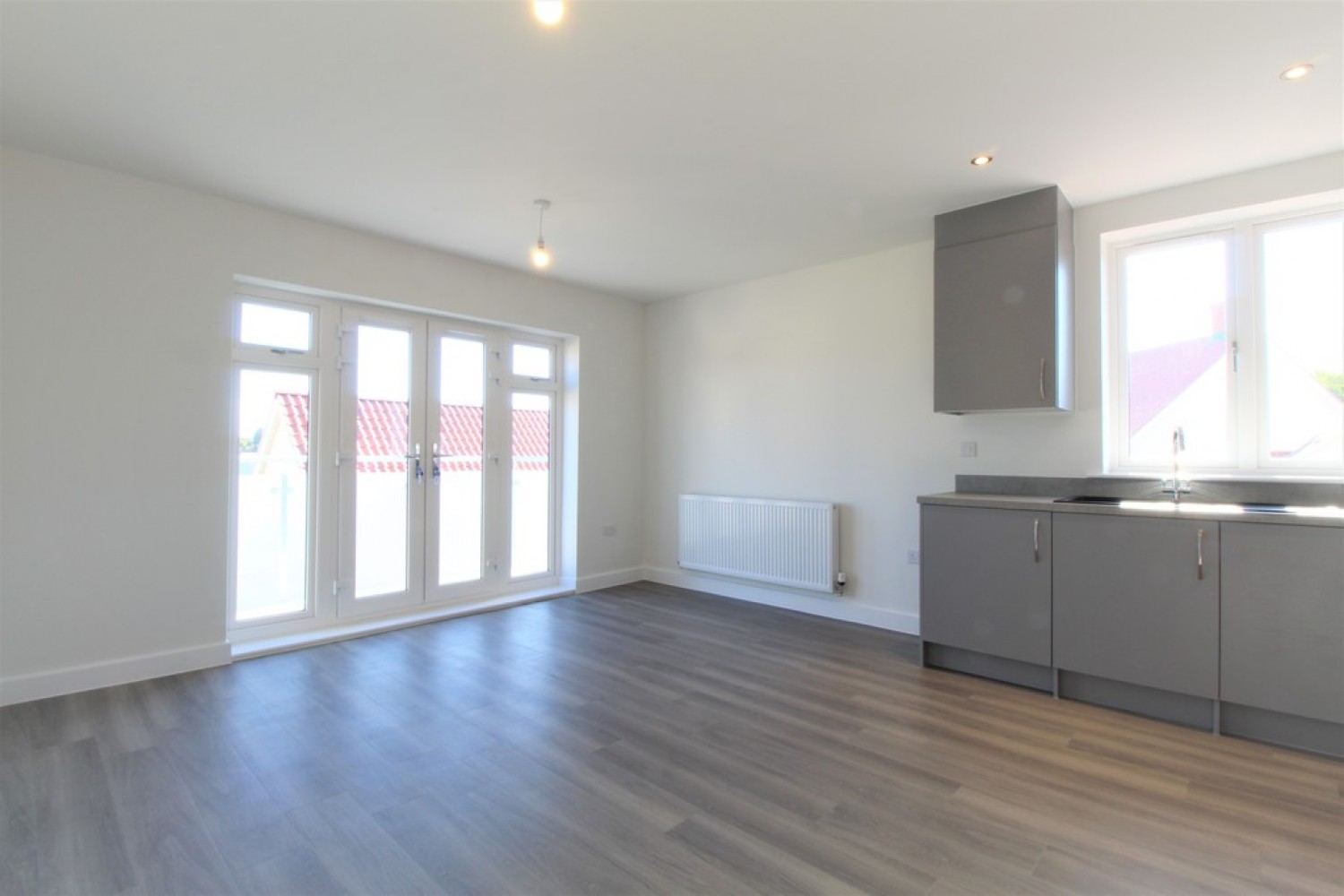 2 bedroom Flat for Letting Marina Walk, Rowhedge, Colchester