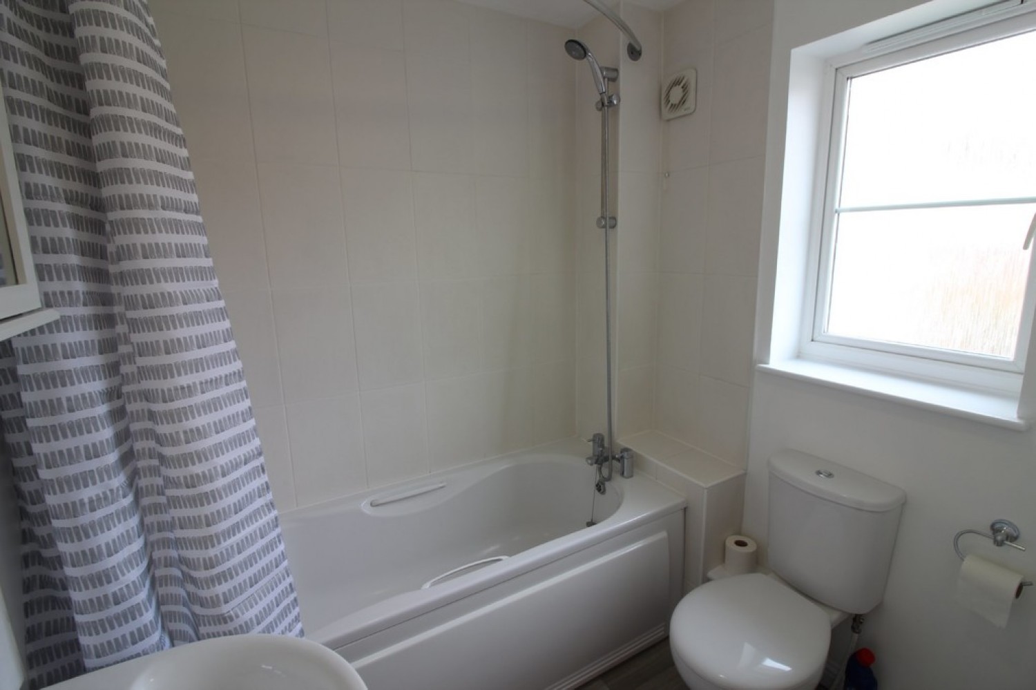1 bedroom Flat for Letting Shepherd Drive, Mile End