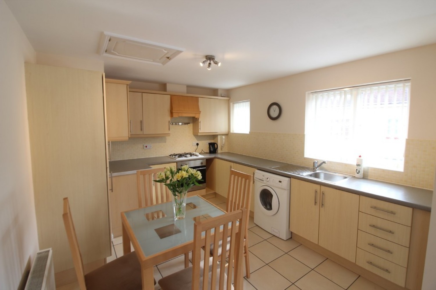 1 bedroom Flat for Letting Shepherd Drive, Mile End