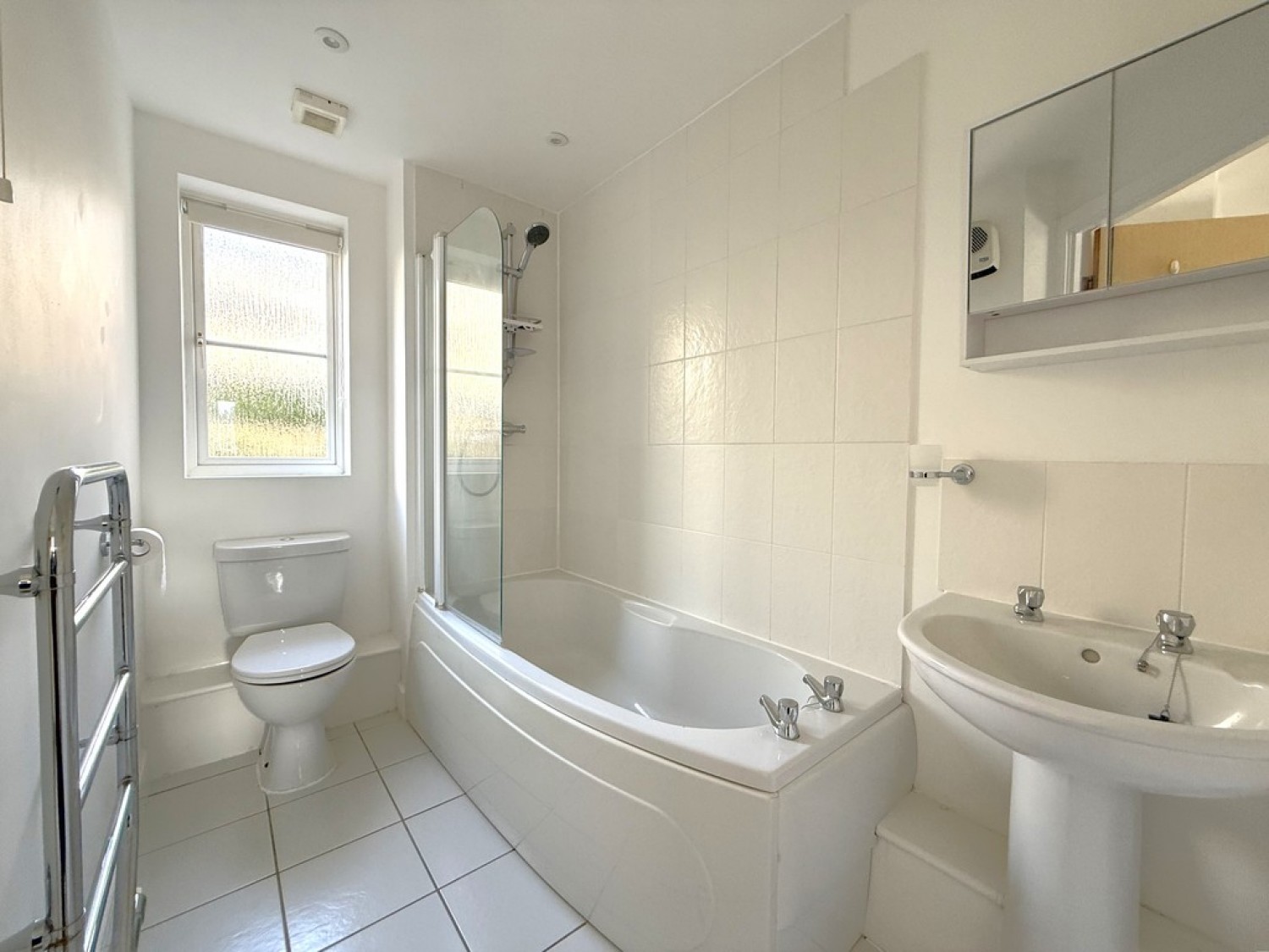 2 bedroom Flat for Sale Woods Court, North Station