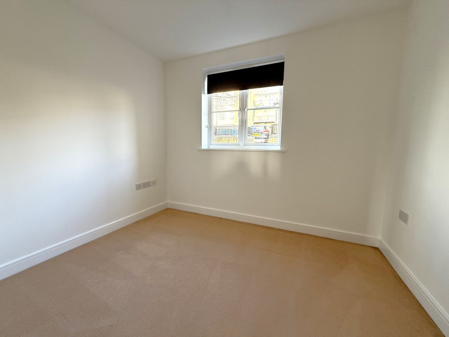 2 bedroom Flat for Sale Woods Court, North Station