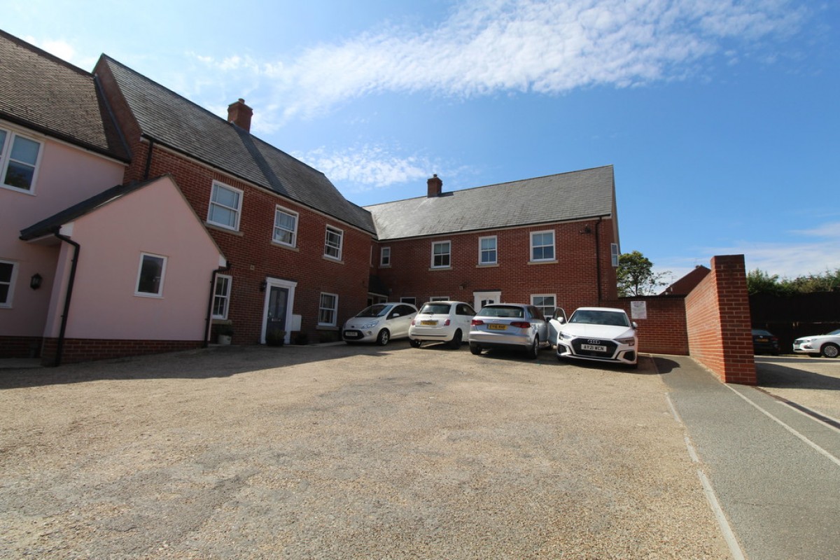 Darkhouse Lane, Rowhedge