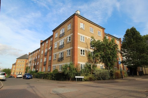 Albany Gardens, Hythe