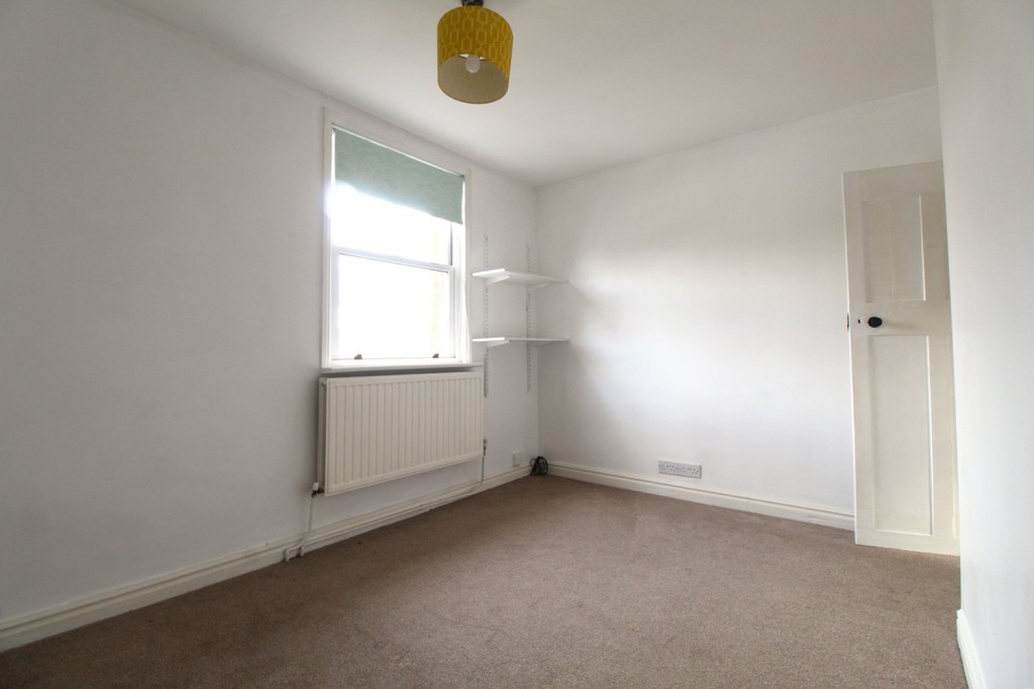 3 bedroom House for Letting Lucas Road, Town Centre