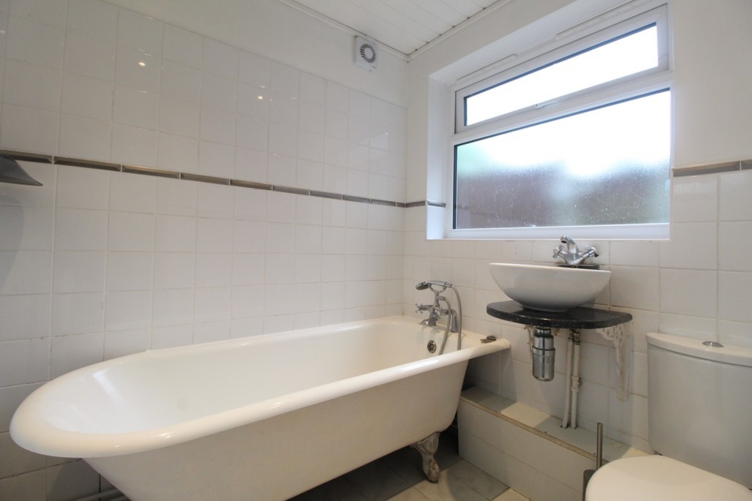 3 bedroom House for Letting Lucas Road, Town Centre